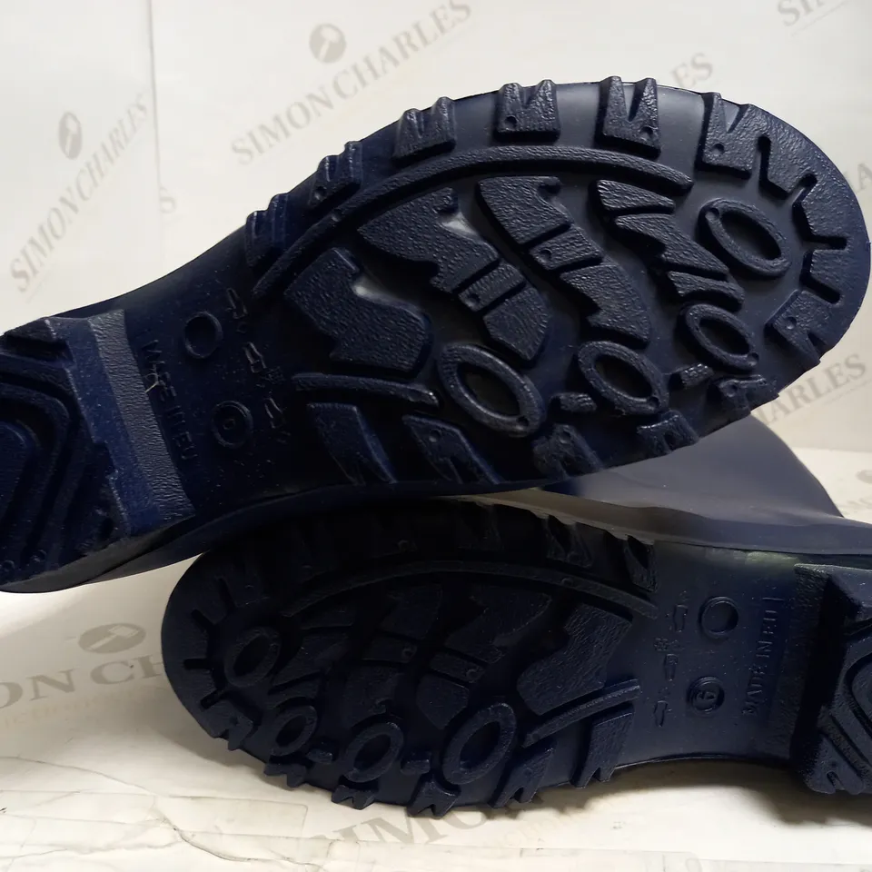 COTSWOLD SANDRINGHAM BLUE WELLIES UK SIZE 6