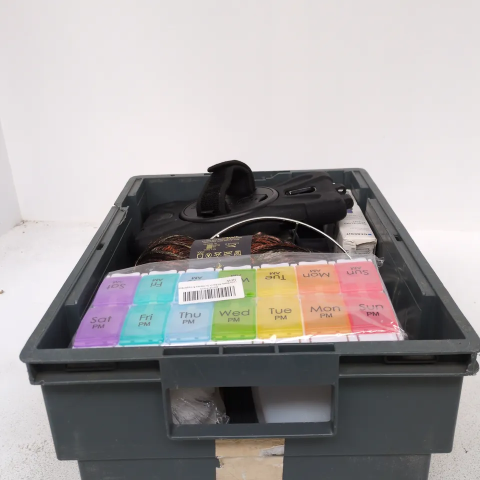 TOTE OF APPROXIMATELY 12 ASSORTED ITEMS TO INCLUDE RIIVER STEEL LOCK, WEEKLY PILL BOX, GERBIT DESCALING AGENT ETC
