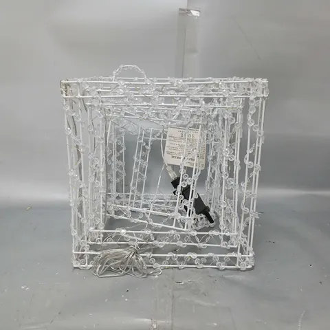 BOXED HOME REFLECTIONS STACKABLE INDOOR/OUTDOOR LIGHT DΓCOR PRESENTS