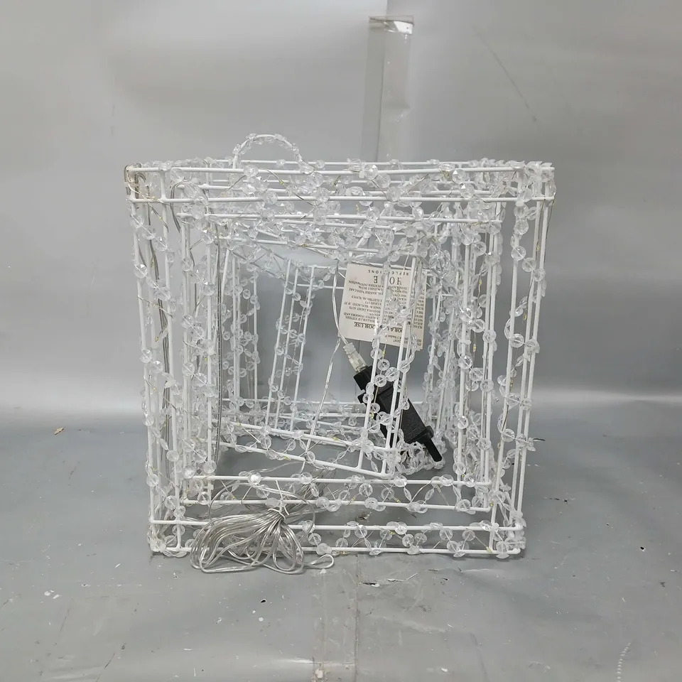 BOXED HOME REFLECTIONS STACKABLE INDOOR/OUTDOOR LIGHT DÉCOR PRESENTS