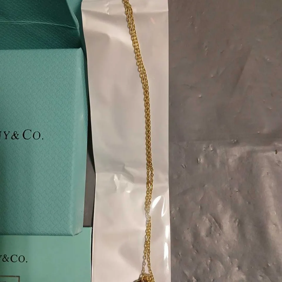 BOXED TIFFANY & CO HEART PENDANT NECKLACE - 925 STAMP