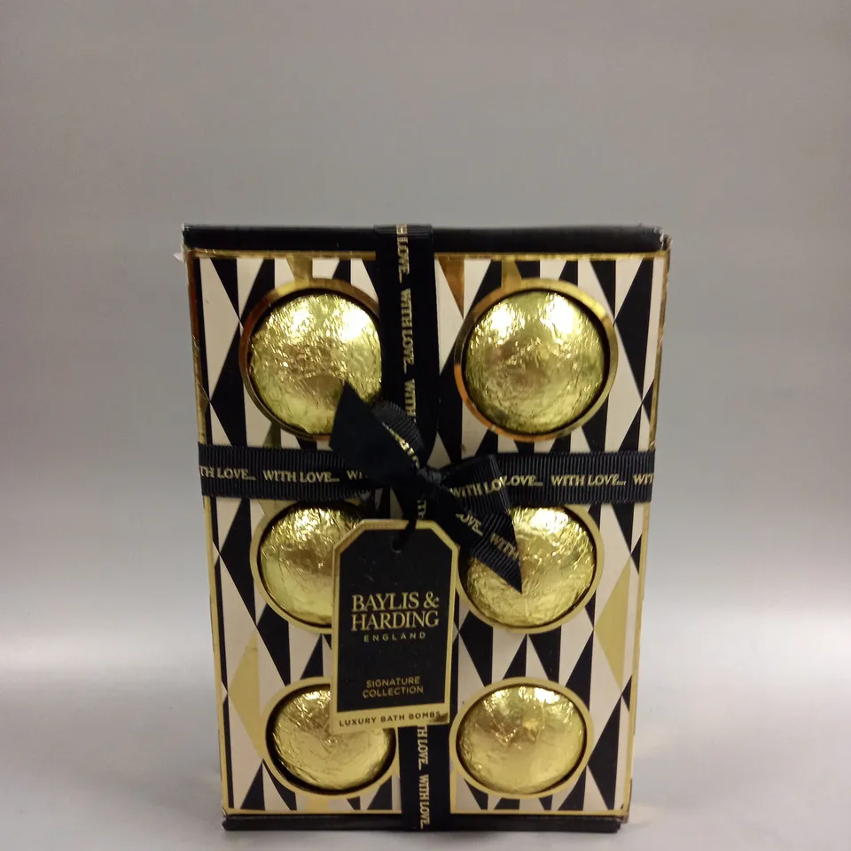 BAYLIS & HARDING LUXURY BATH BOMB SET 