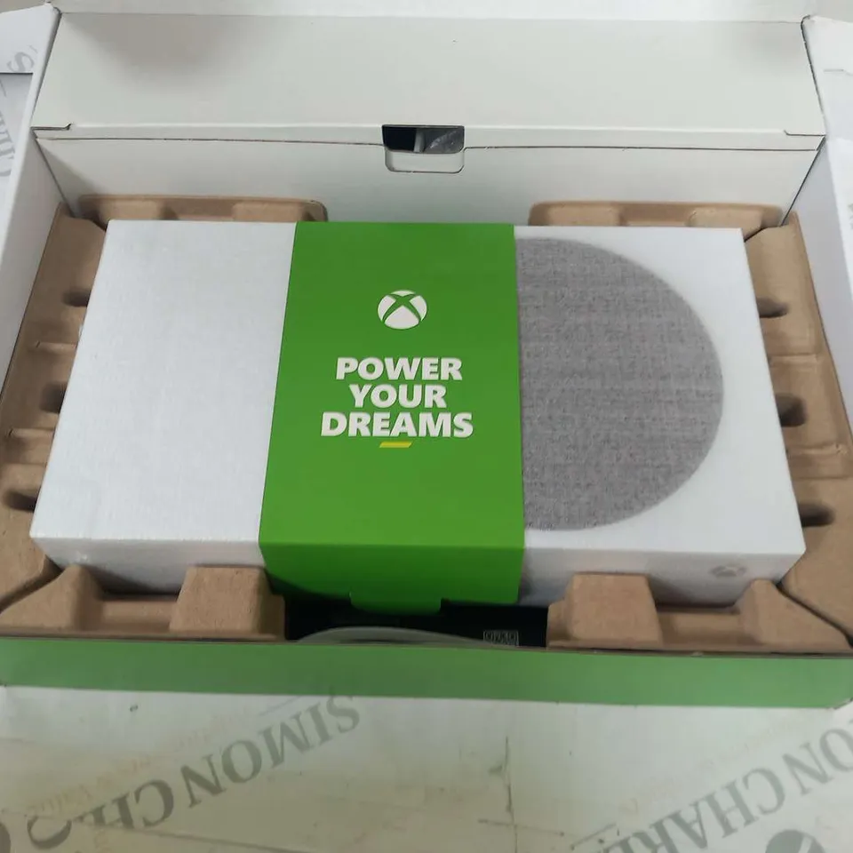 BOXED XBOX SERIES S GAMES CONSOLE WITH CONTROLLER