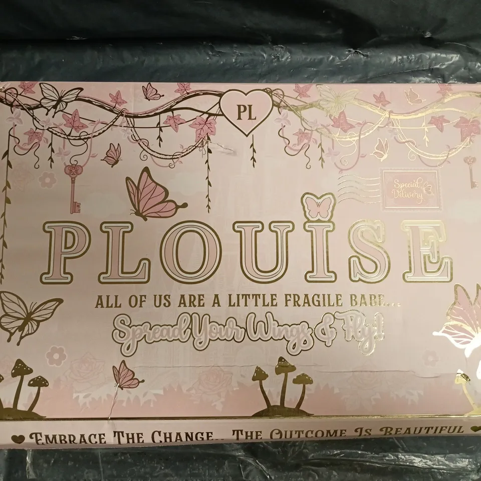 P.LOUISE MYSTERY BEAUTY BOX SET