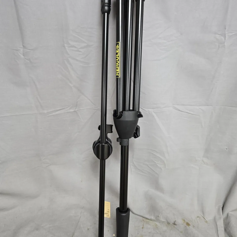 HERCULES MS43B MICROPHONE STAND - BLACK
