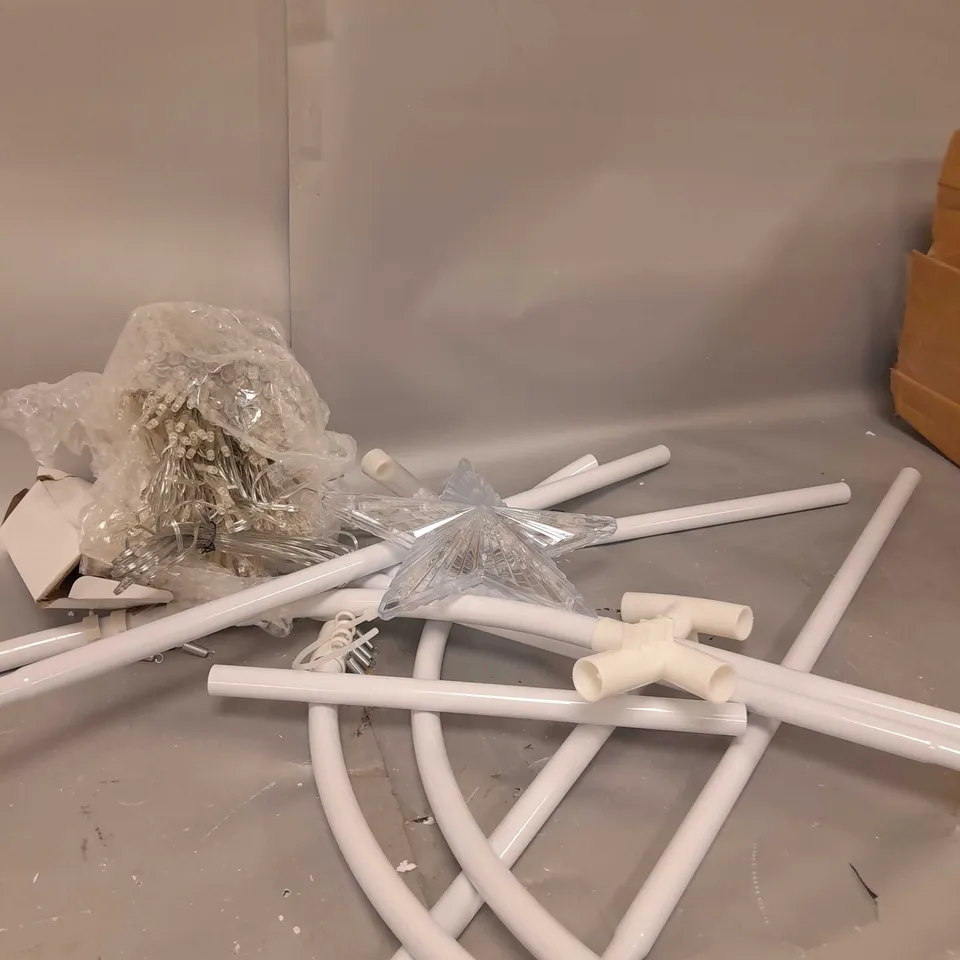 BOXED 8-FOOT WHITE WATERFALL LIGHT-UP OUTDOOR CHRISTMAS TREE RRP £59.99