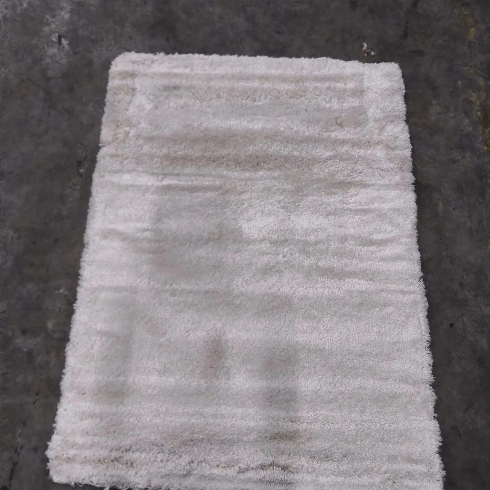 WHITE SHAGGY RUG PLAIN DESIGN (120X170CM)