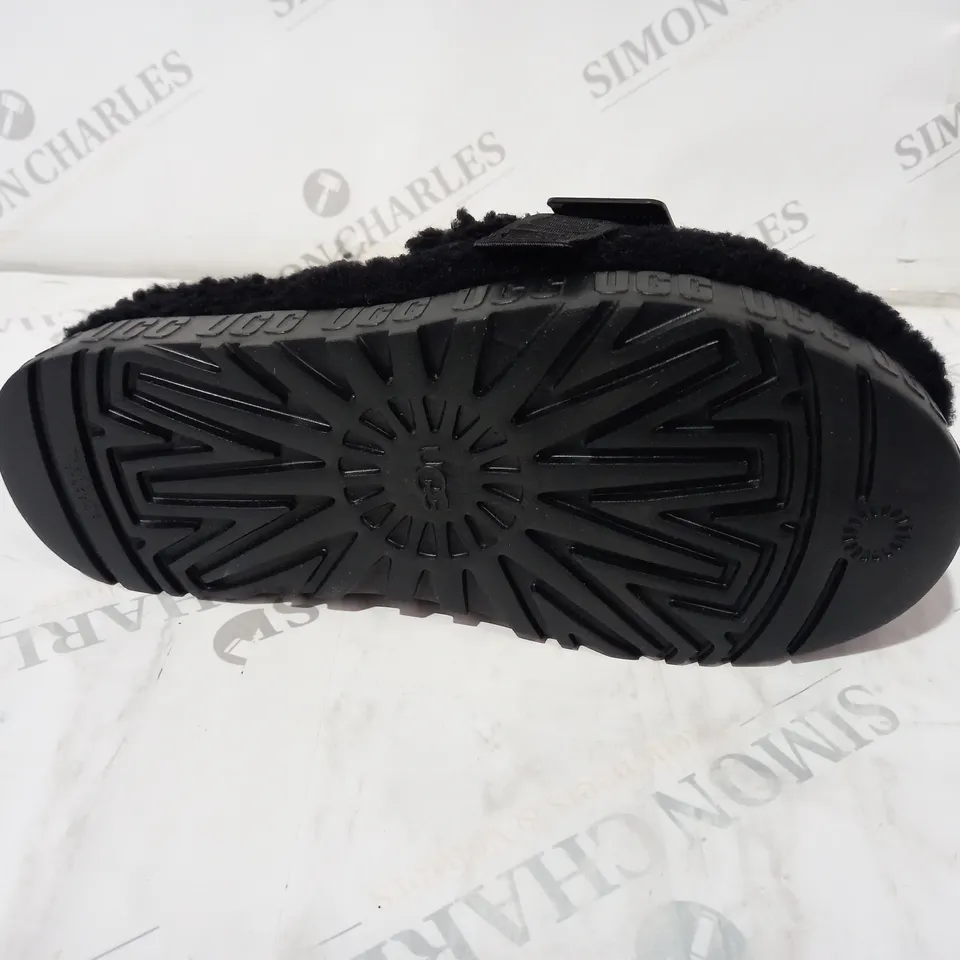 BLACK TEDDY FLEECE HIGH RISE SLIDER SIZE UNKNOWN