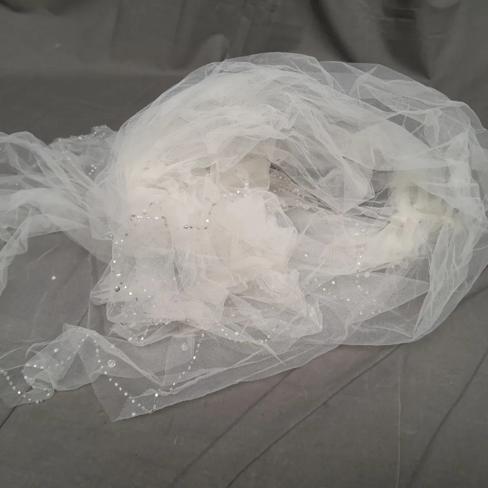 EMILY FOX IVORY/SILVER WEDDING DRESS - 10