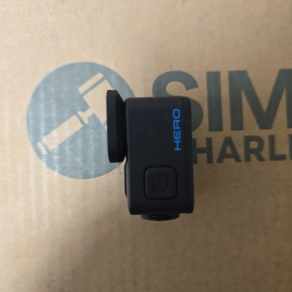 GOPRO HERO ACTION CAMERA WITH WATERPROOF HOUSING AND MOUNTS – BOXED