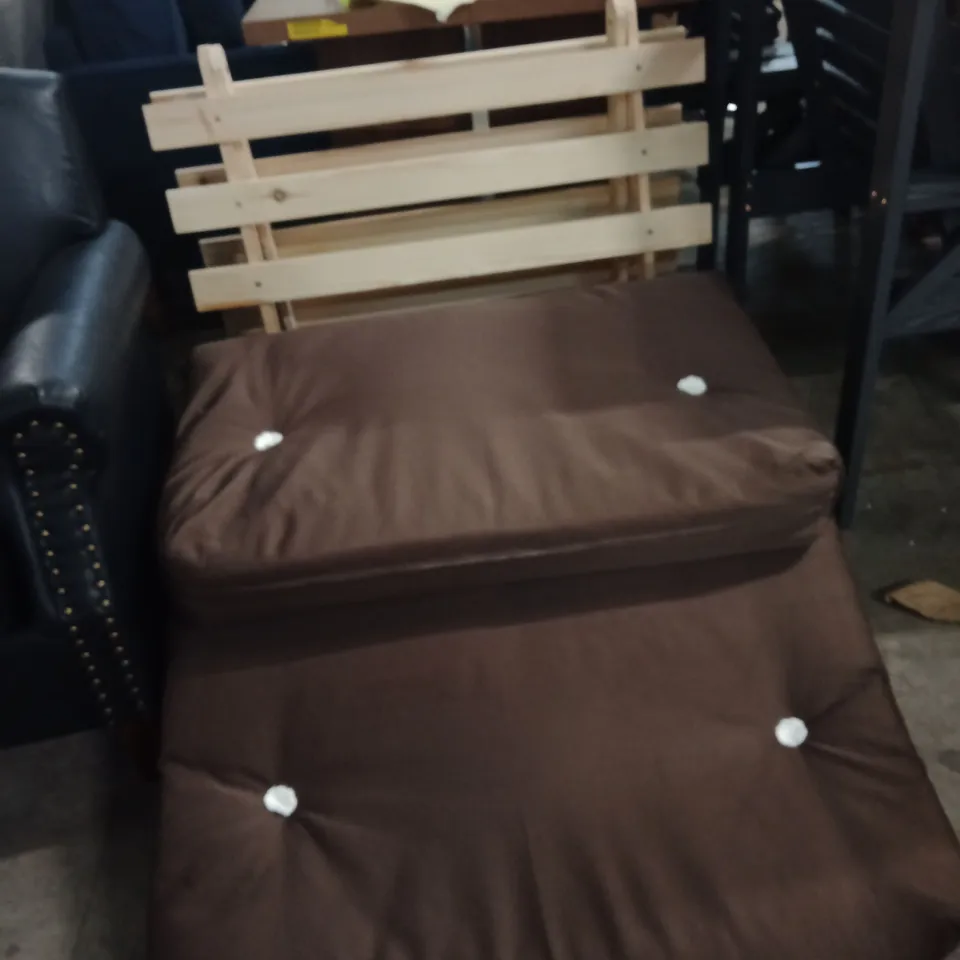 SINGLE FUTON CHAIR – CHOCOLATE UPHOLSTERY (76CM H X 91CM W X 78CM D)