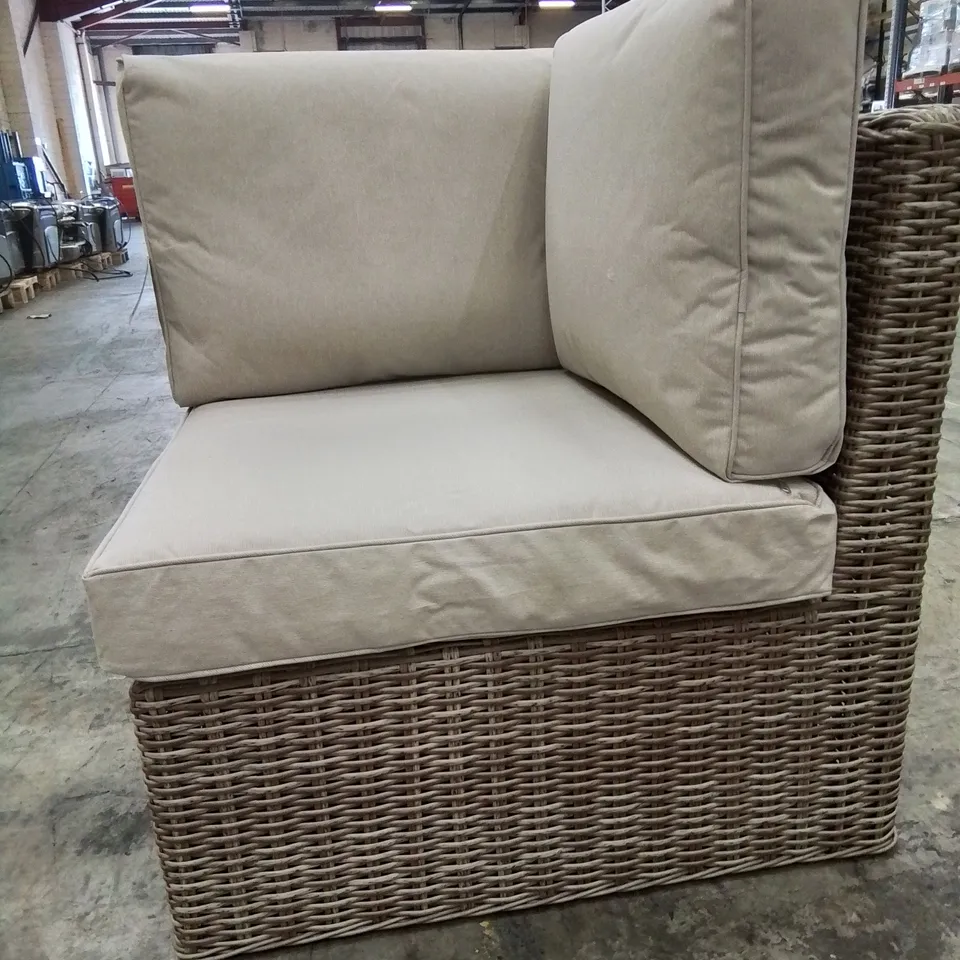 BOXED CORNER JOINING SOFA CHAIR - NATURAL