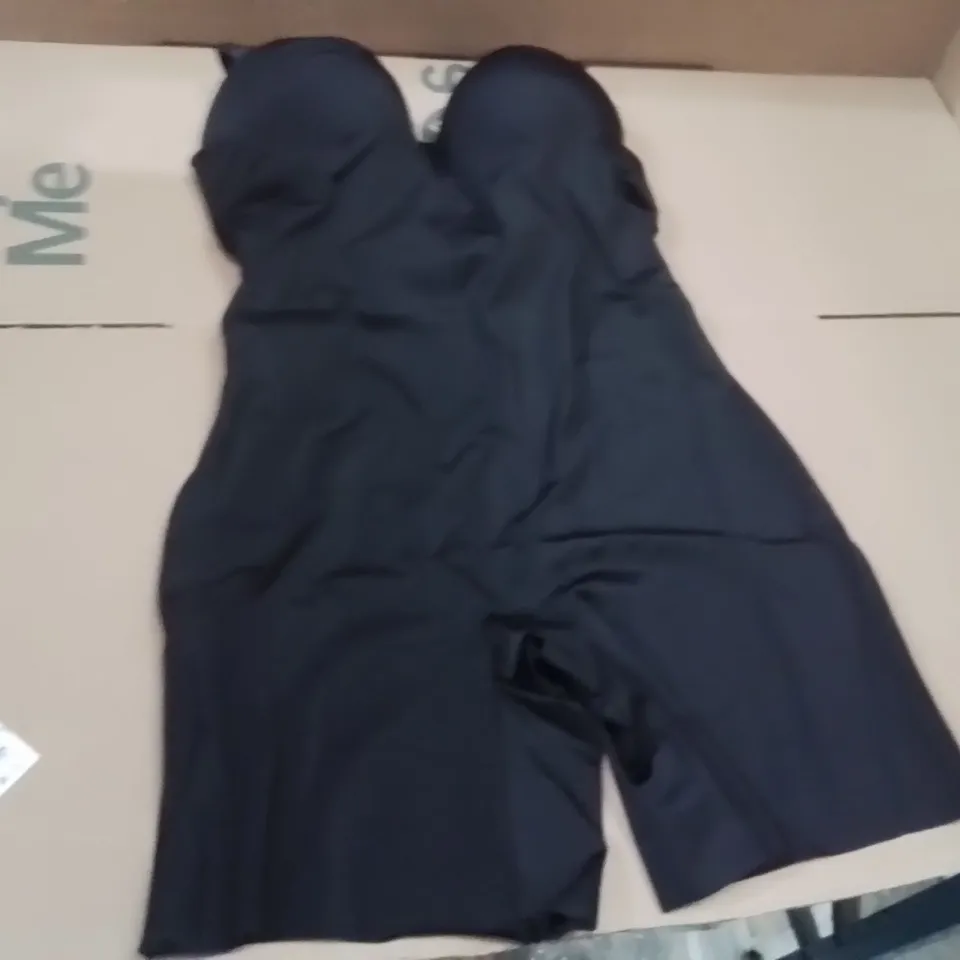 BOXED BRAND NEW APPROXIMATELY 15 MAGISCULPT BLACK BODY SUIT SIZE 36DD
