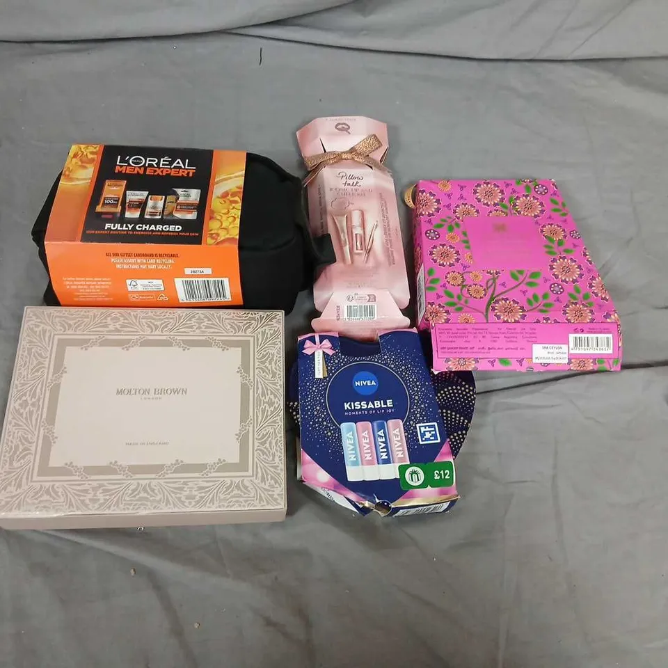 FIVE ASSORTED COSMETIC GIFT SETS TO INCLUDE; CHARLOTTE TILBURY, LOREAL, MOLTON BROWN AND NIVEA