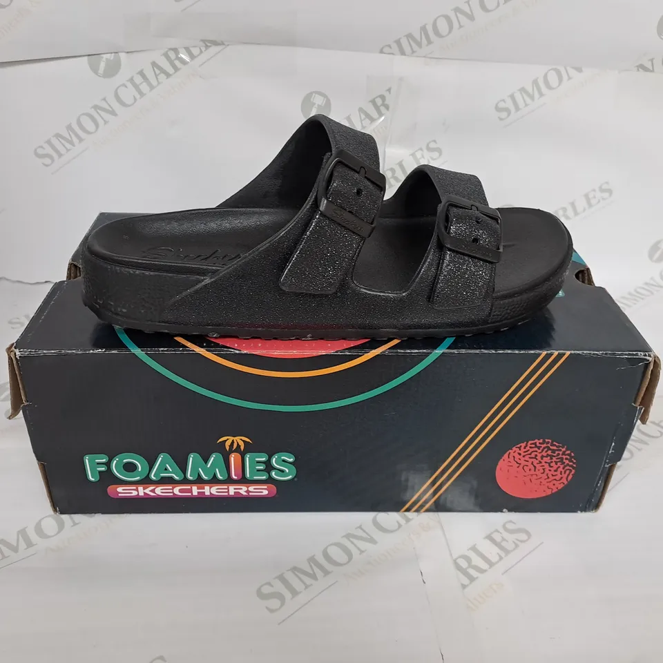 BOXED SKECHERS FOAMIES SANDALS SIZE 6