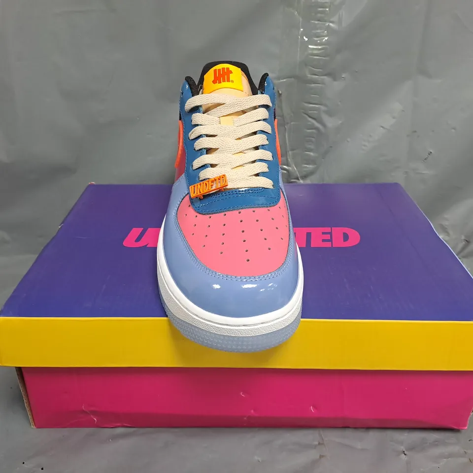 BOXED PAIR OF NIKE AIR FORCE 1 UNDEFEATED SHOES IN MULTICOLOUR SIZE UK 10
