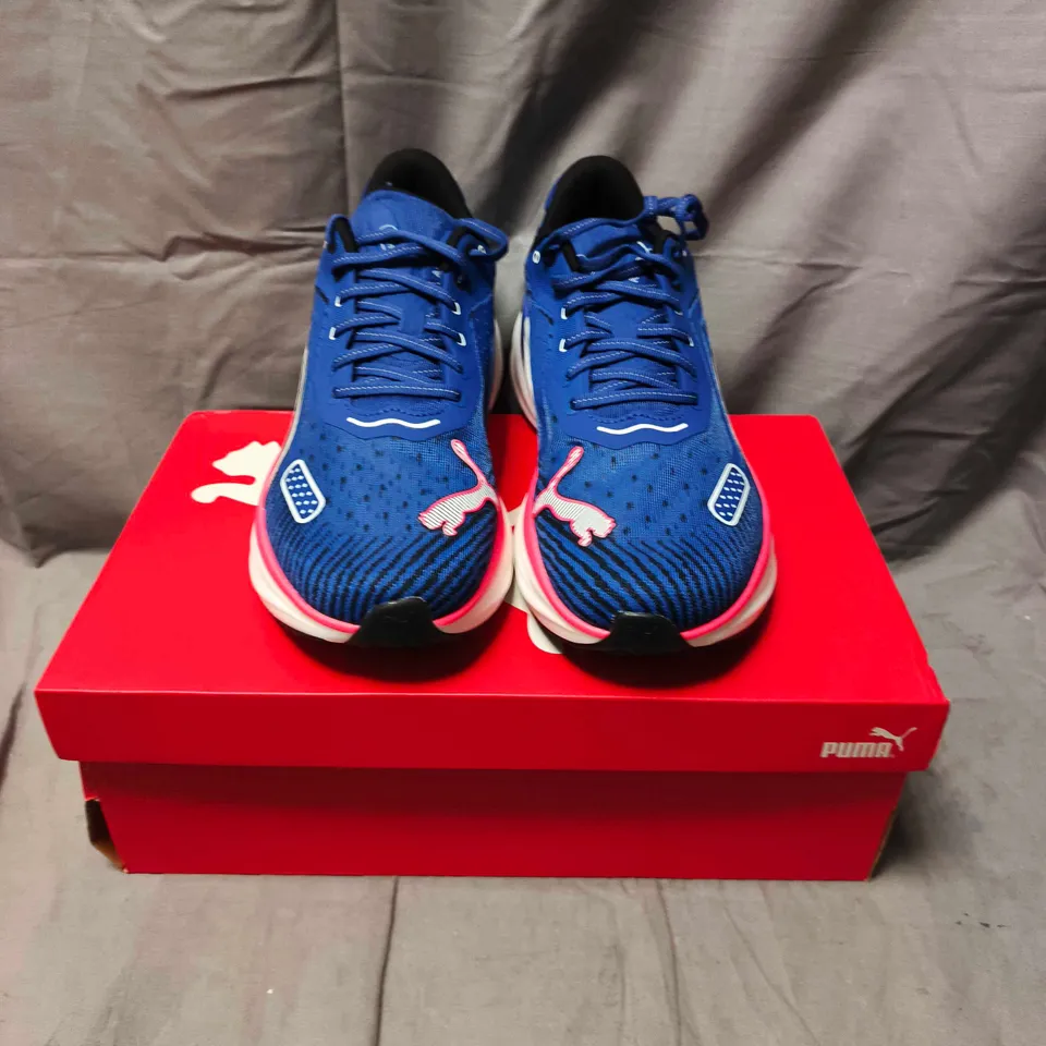 BOXED PAIR OF PUMA NITRO RUNNING SHOES – BLUE SIZE 9