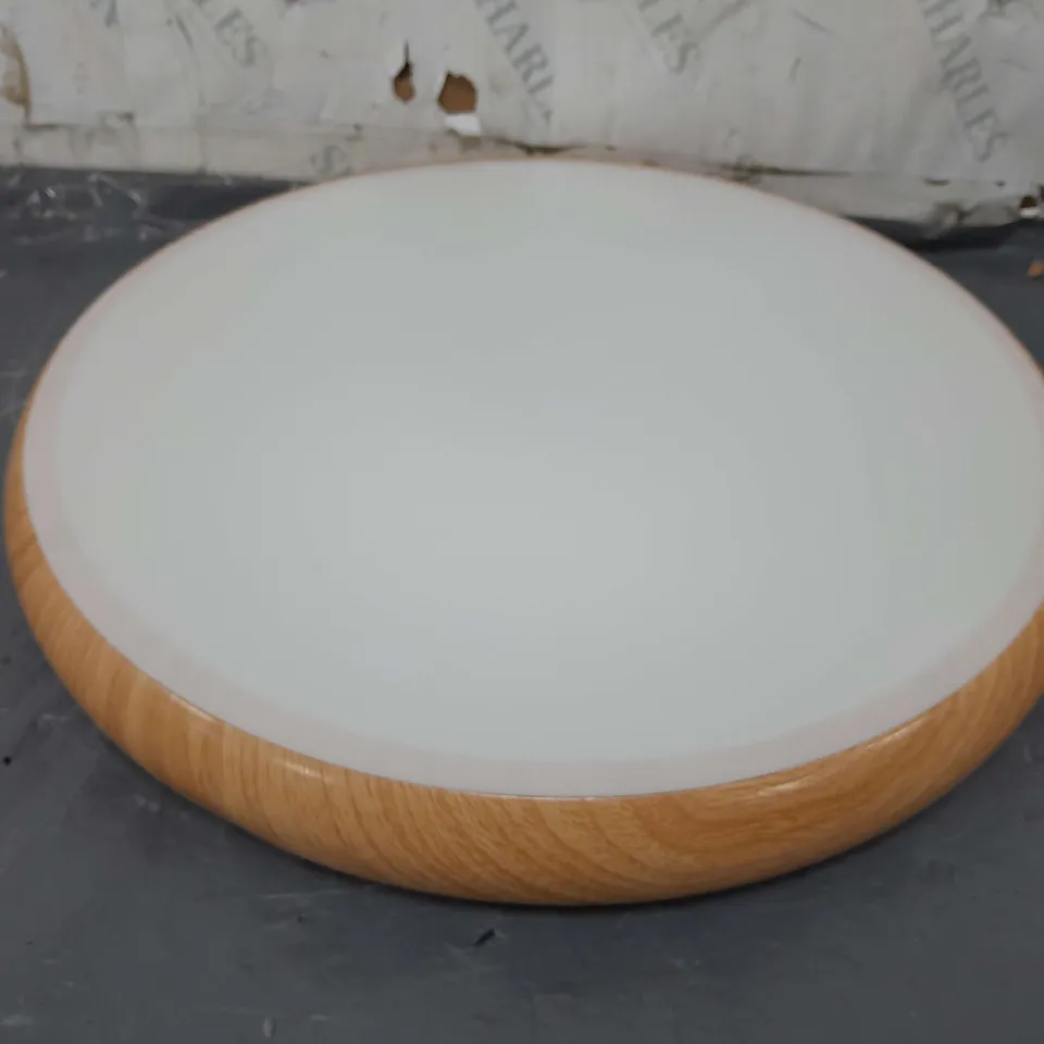 ROUND LED HOUSE LIGHT