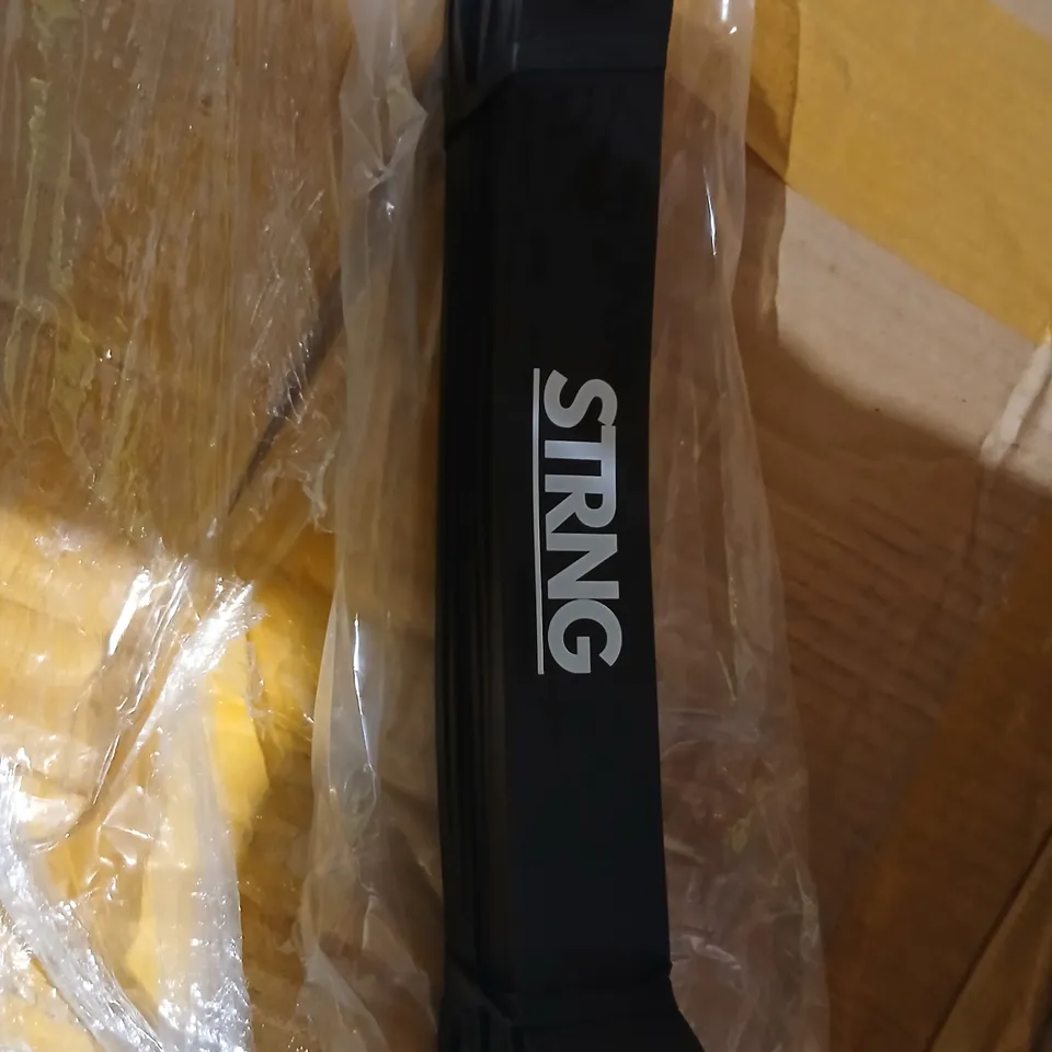 APPROXIMATELY 50 STRNG RUBBER RESISTANCE BANDS HEAVY