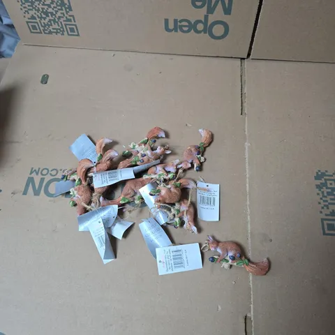 2 BOXES OF ASSORTED GISELA GRAHAM SMALL DECORATIONS 