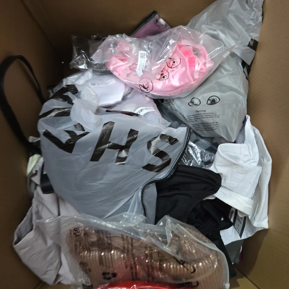 LARGE BOX OF ASSORTED CLOTHING ITEMS IN VARIOUS COLOURS, SIZES AND STYLES