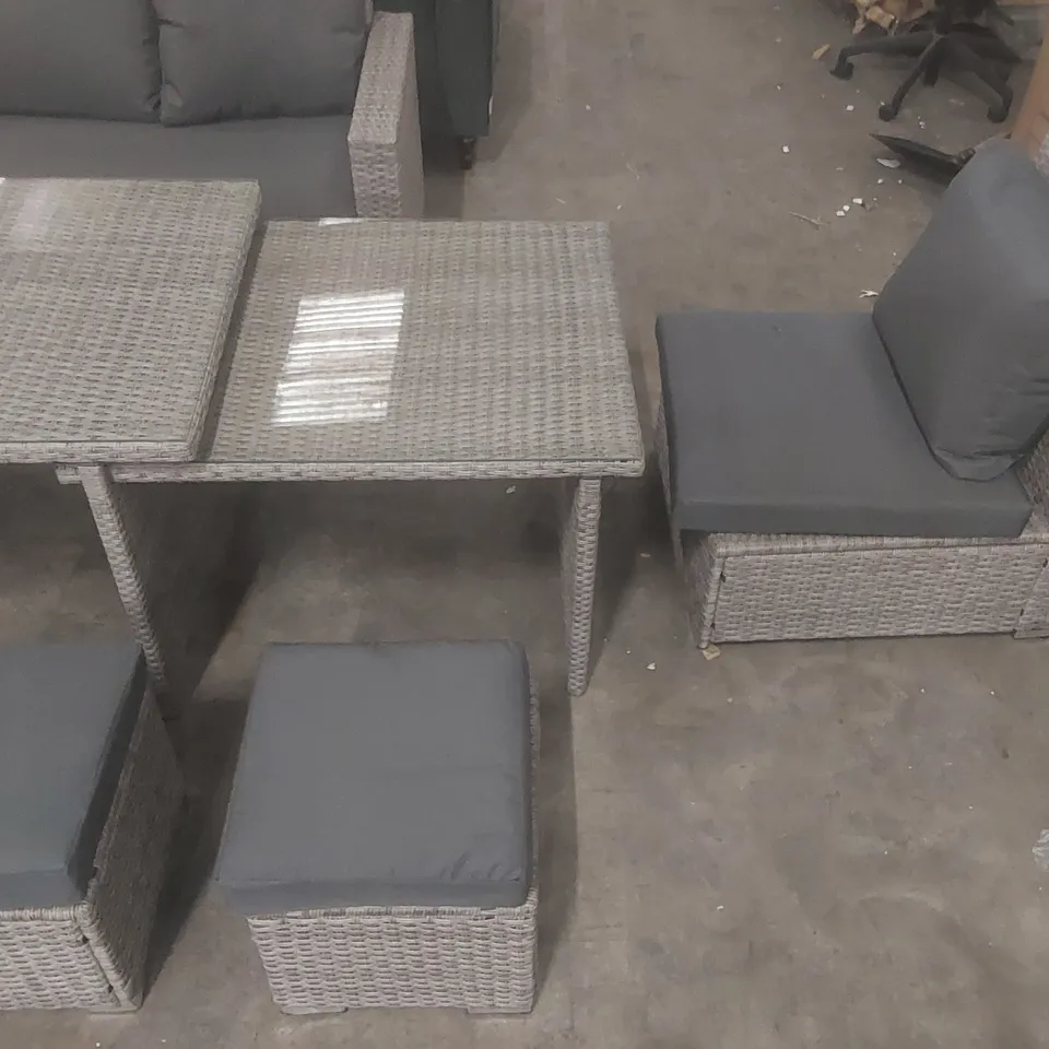 OUTSUNNY WICKER 10-PERSON GARDEN LOUNGE SET WITH CUSHIONS