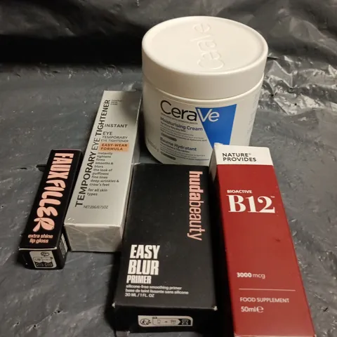 APPROXIMATELY 10 ASSORTED HEALTH & BEAUTY PRODUCTS TO INCLUDE EYE TIGHTENER, CERAVE CREAM, EASY BLUR PRIMER ETC 