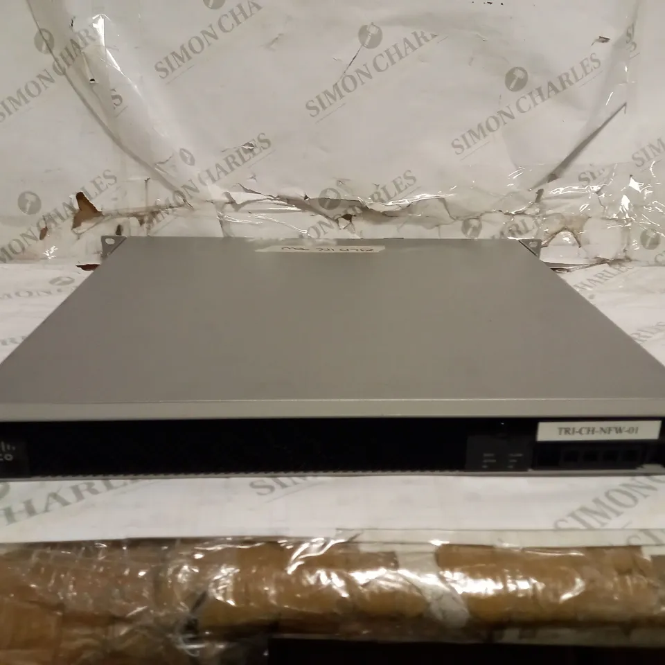 CISCO ASA5555-FPWR-K9 FIREWALL
