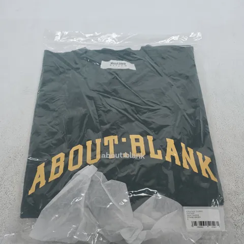 BAGGED ABOUT:BLANK COLLEGE T-SHIRT – COTTON, EPSOM GREEN, SIZE L