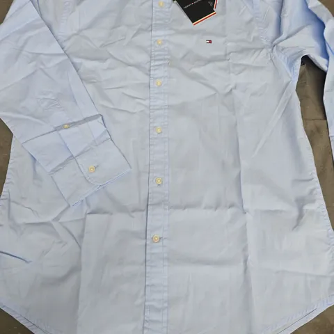 TOMMY HILFIGER SLIM FIT LONG SLEEVE SHIRT IN BLUE - L