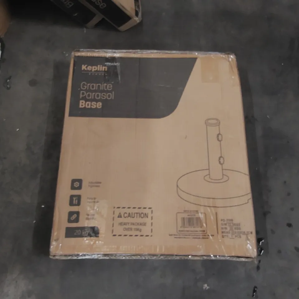 BOXED KEPLIN GRANITE PARASOL BASE 
