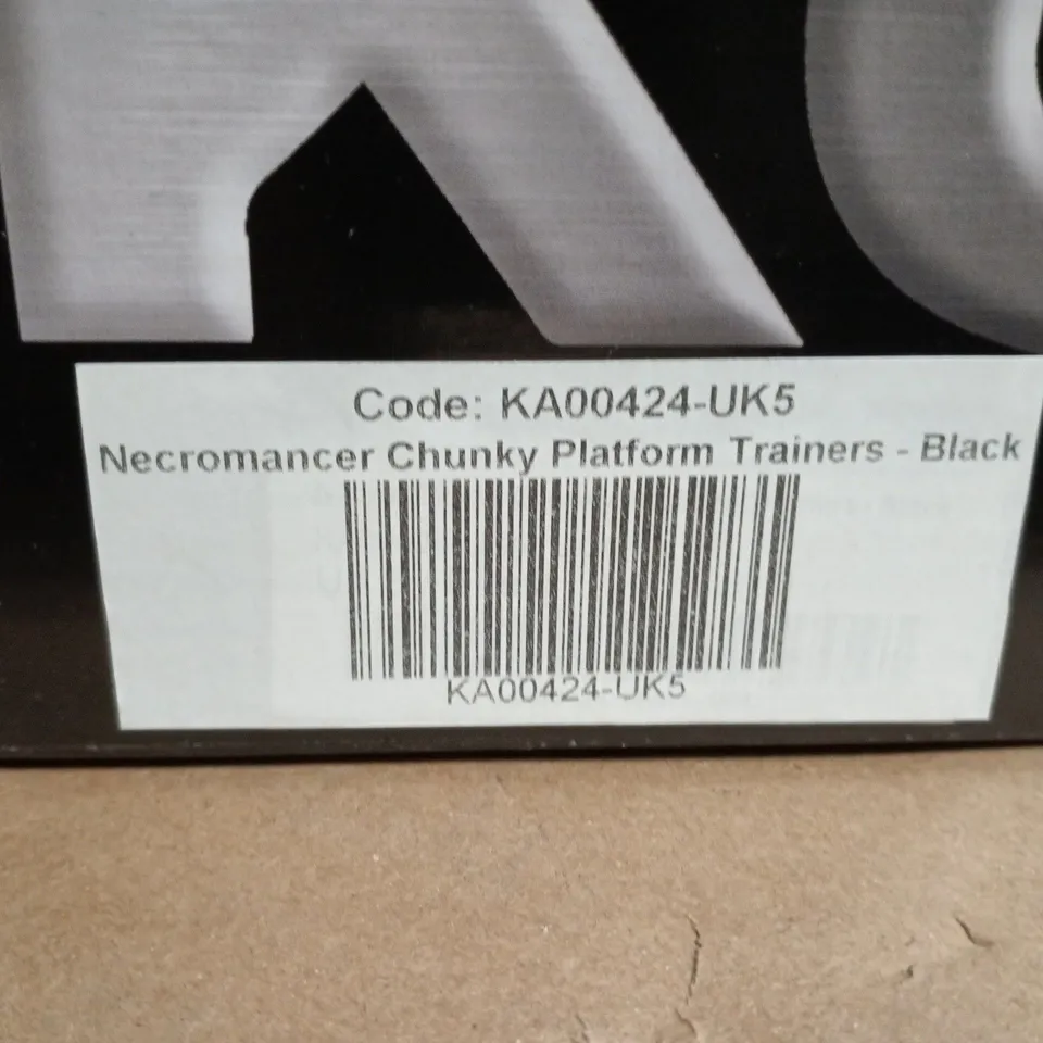 BOXED KOI NECROMANCER CHUNKY PLATFORM TRAINERS – BLACK, UK5