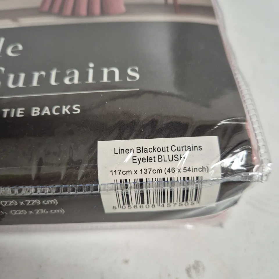 LINEN STYLE 100% BLACKOUT CURTAINS – EYELET, BLUSH (117 X 137 CM)