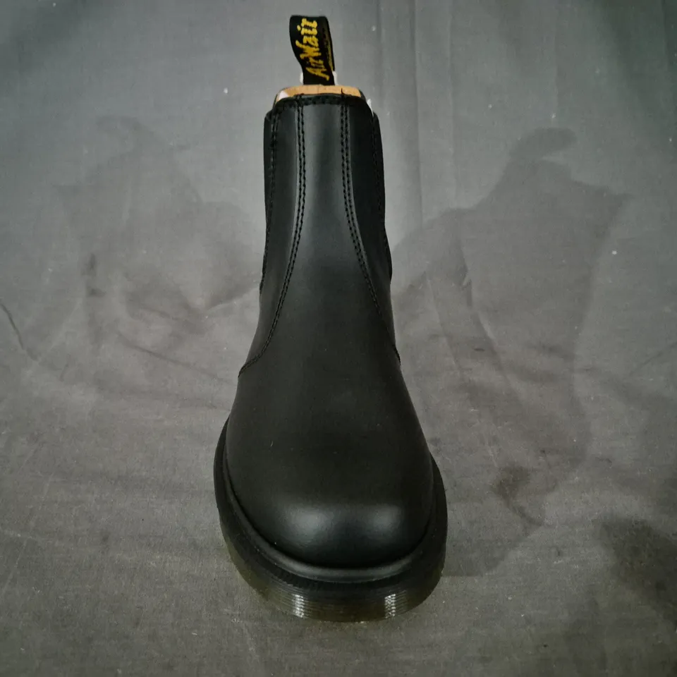 BOXED PAIR OF DR MARTENS 2976 ANKLE BOOTS IN BLACK UK SIZE 5