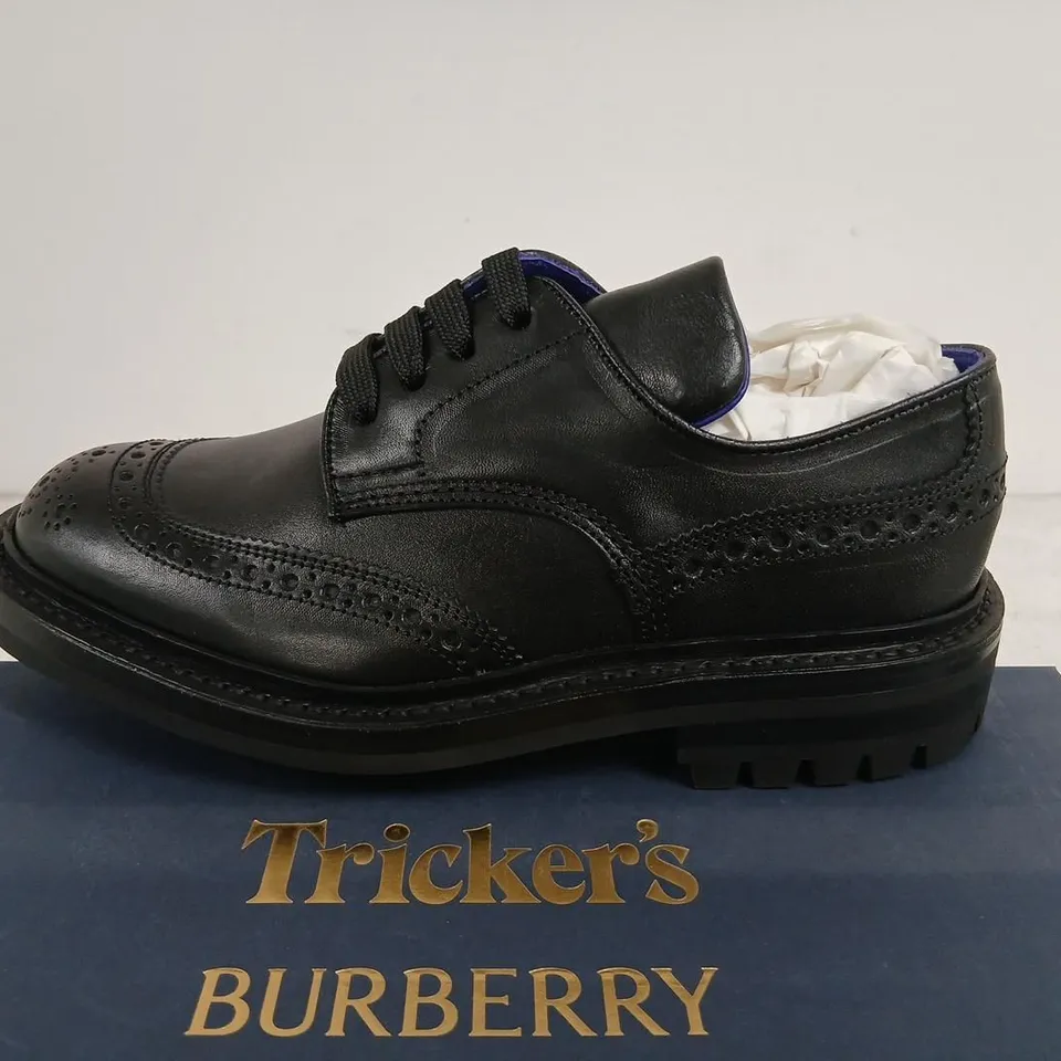 BURBERRY X TRICKER'S DERBY SHOES – BLACK LEATHER, UK 4