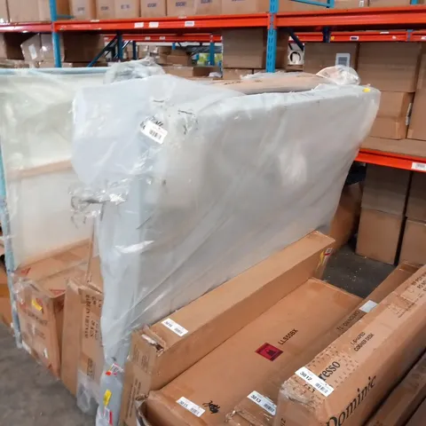 KINGSIZED BED FRAME & FRAME TOPER 2 BOX