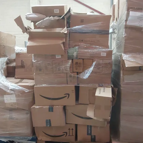 PALLET CONTAINING A VERY LARGE QUANTITY OF BOXED STORAGE CARTS