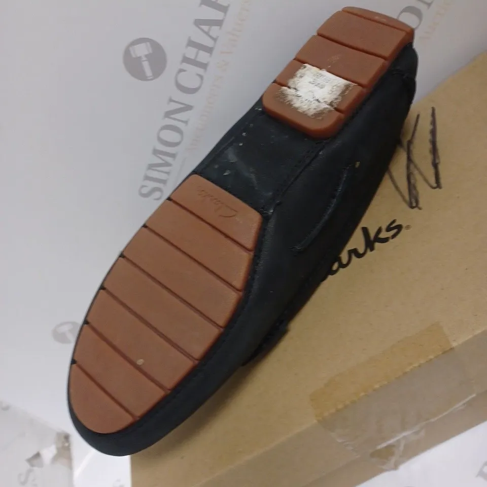 BOXED CLARKS LOAFER, BLACK - SIZE 7