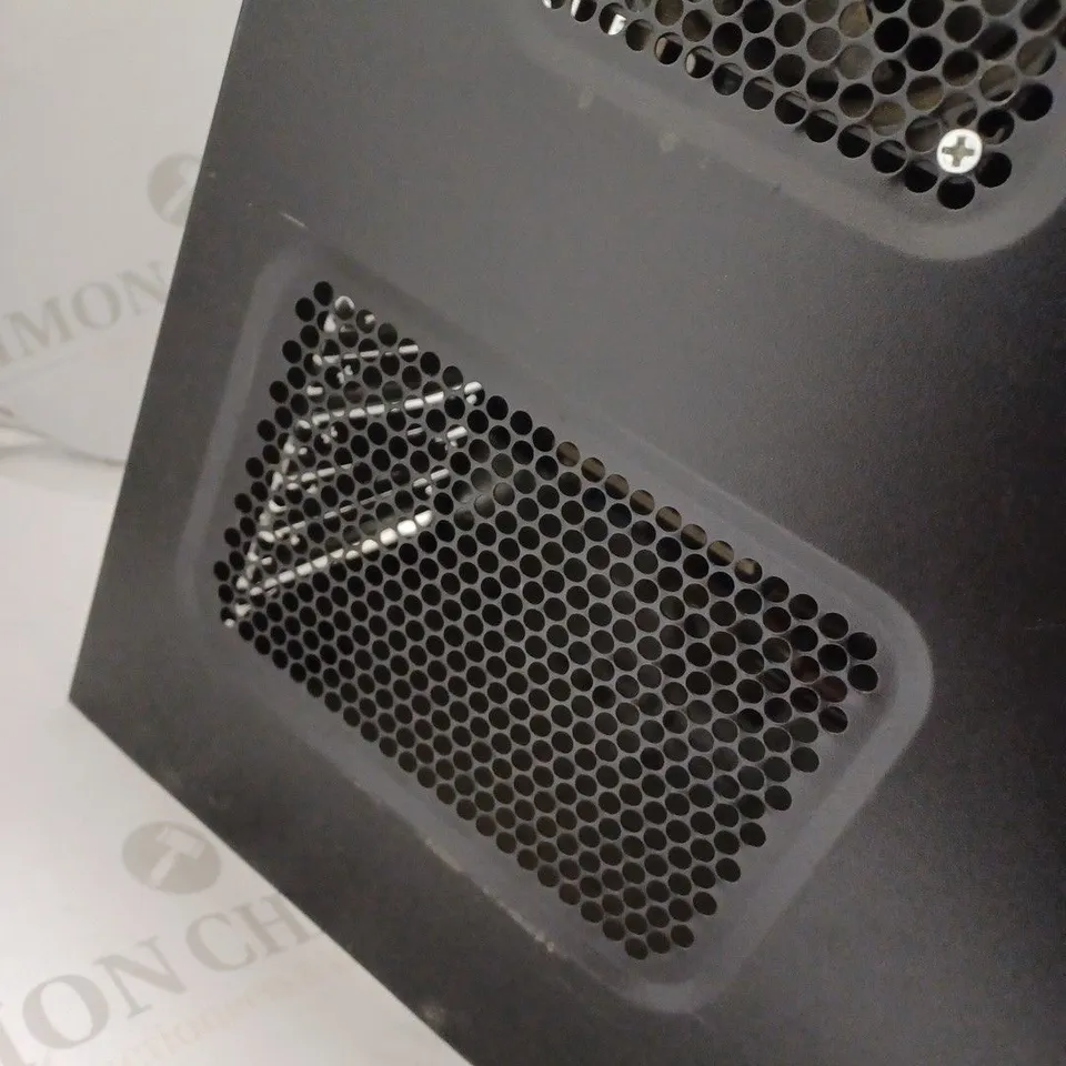 UNKOWN PC TOWER - EMPTY
