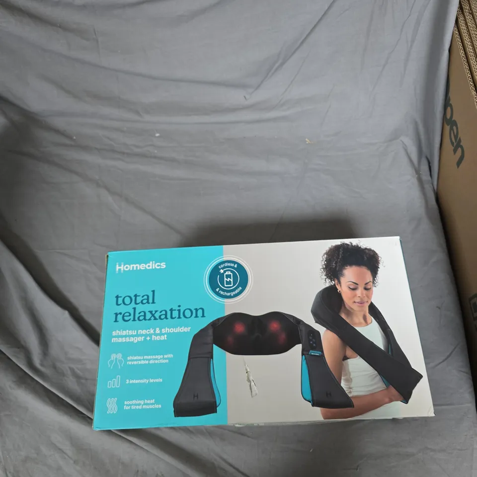 HOMEDICS TOTAL RELAXATION SHIATSU NECK & SHOULDER MASSAGER + HEAT – BOXED