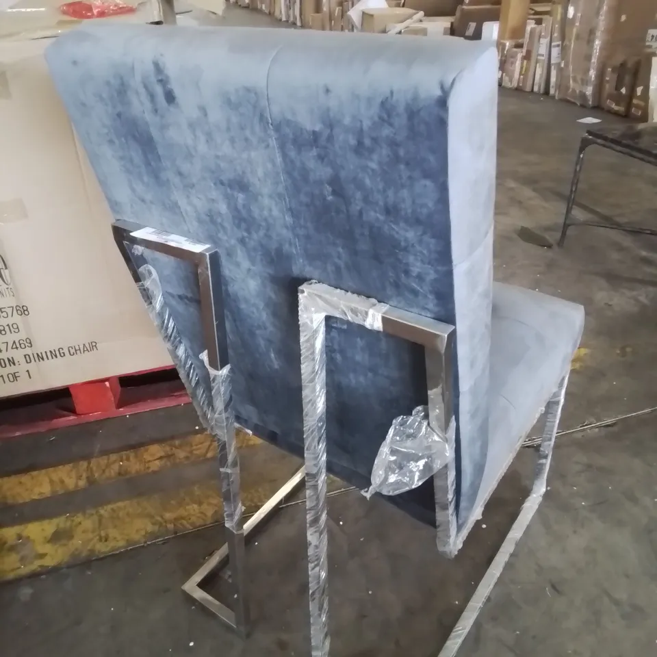 DESIGNER UPHOLSTERED DINING CHAIR GREY PLUSH FABRIC ON METAL FRAME