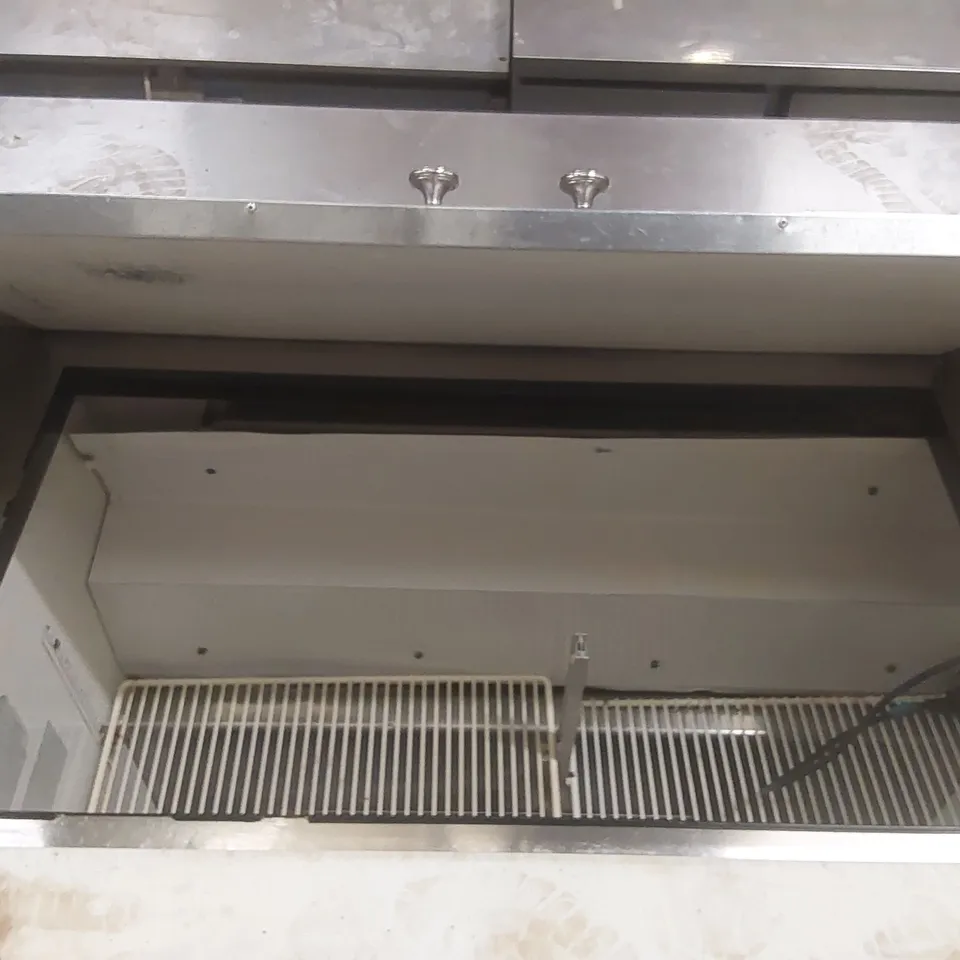 TRUE REFRIGERATION COMMERCIAL SALADETTE PREP COUNTER