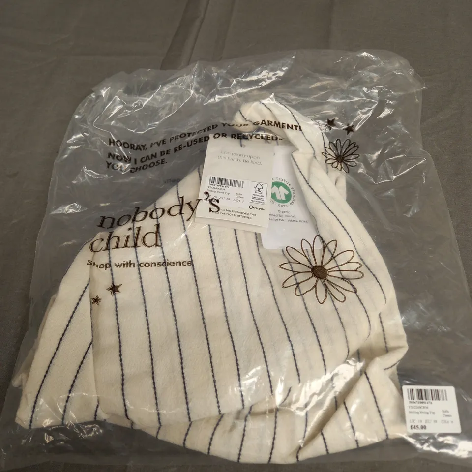SEALED NOBODYS CHILD STIRLING SWING TOP - UK 10
