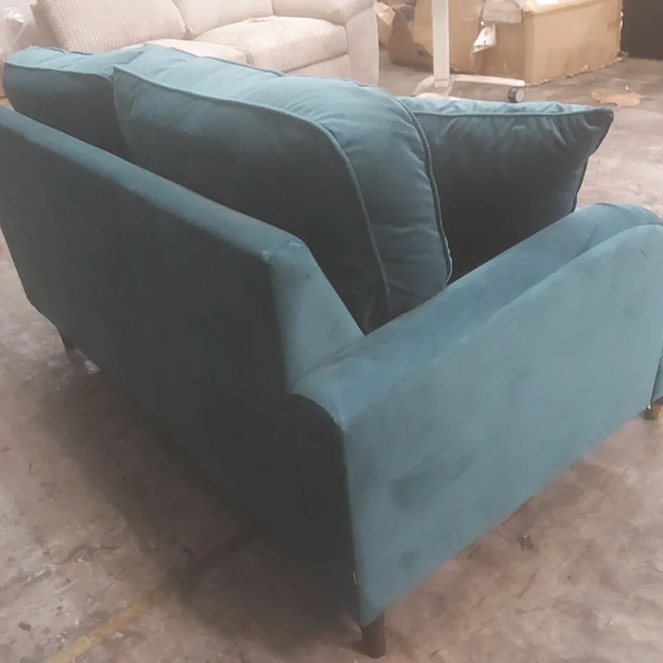 DESIGNER 2 SEATER VELVET UPHOLSTERED SOFA WITH FOOTSTOOL - TEAL