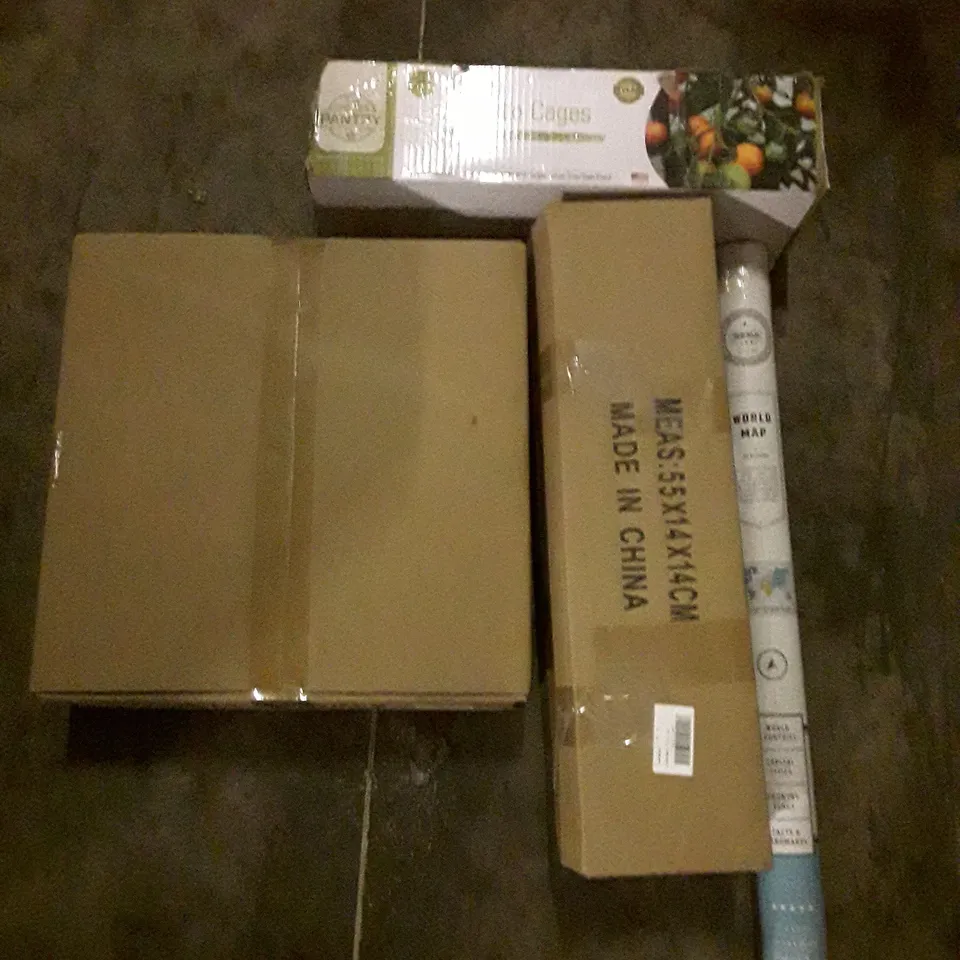 PALLET OF ASSORTED PRODUCTS INCLUDING TABLE TOP CHRISTMAS TREE, WORLD MAP, CHRISTMAS WREATH, TOMATO CAGES, METAL BUCKET