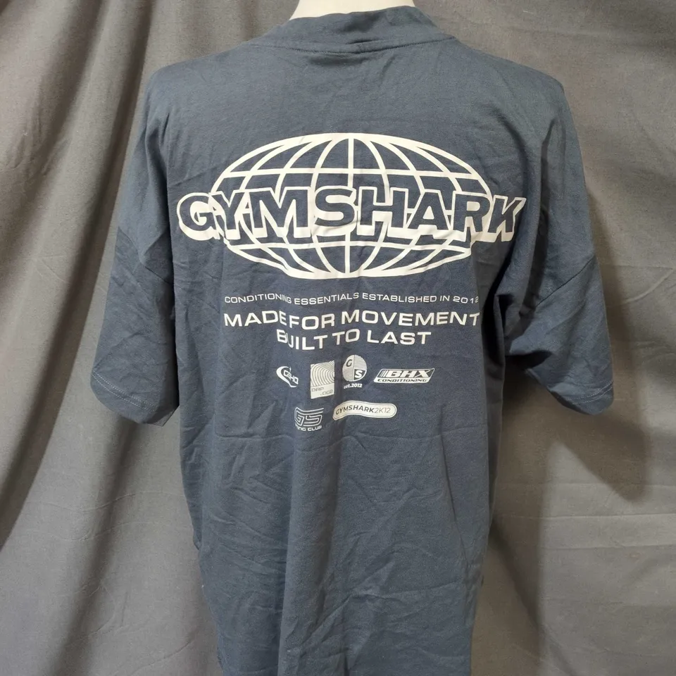 GYMSHARK T-SHIRT – DARK BLUE-GREY, BACK GLOBE PRINT, SIZE XL
