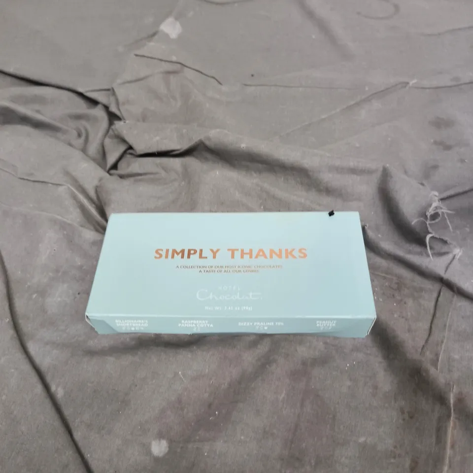 APPROXIMATELY 10 ASSORTED FOOD ITEMS INCLUDING TRIP CBD INFUSED SPARKLING WATER AND SIMPLY THANKS CHOCOLATE 