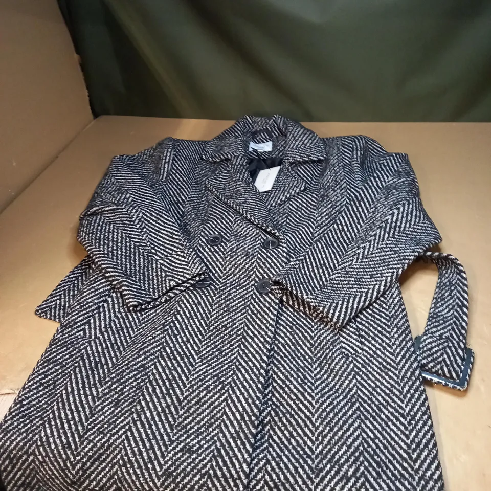 WOMENS TWEED BOLD COAT SIZE 36