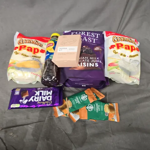 APPROXIMATELY 12 ASSORTED FOOD & DRINK ITEMS TO INCLUDE LIPTON LEMON TEA, CHOCOLATE RAISINS, DAIRY MILK, ETC - COLLECTION ONLY