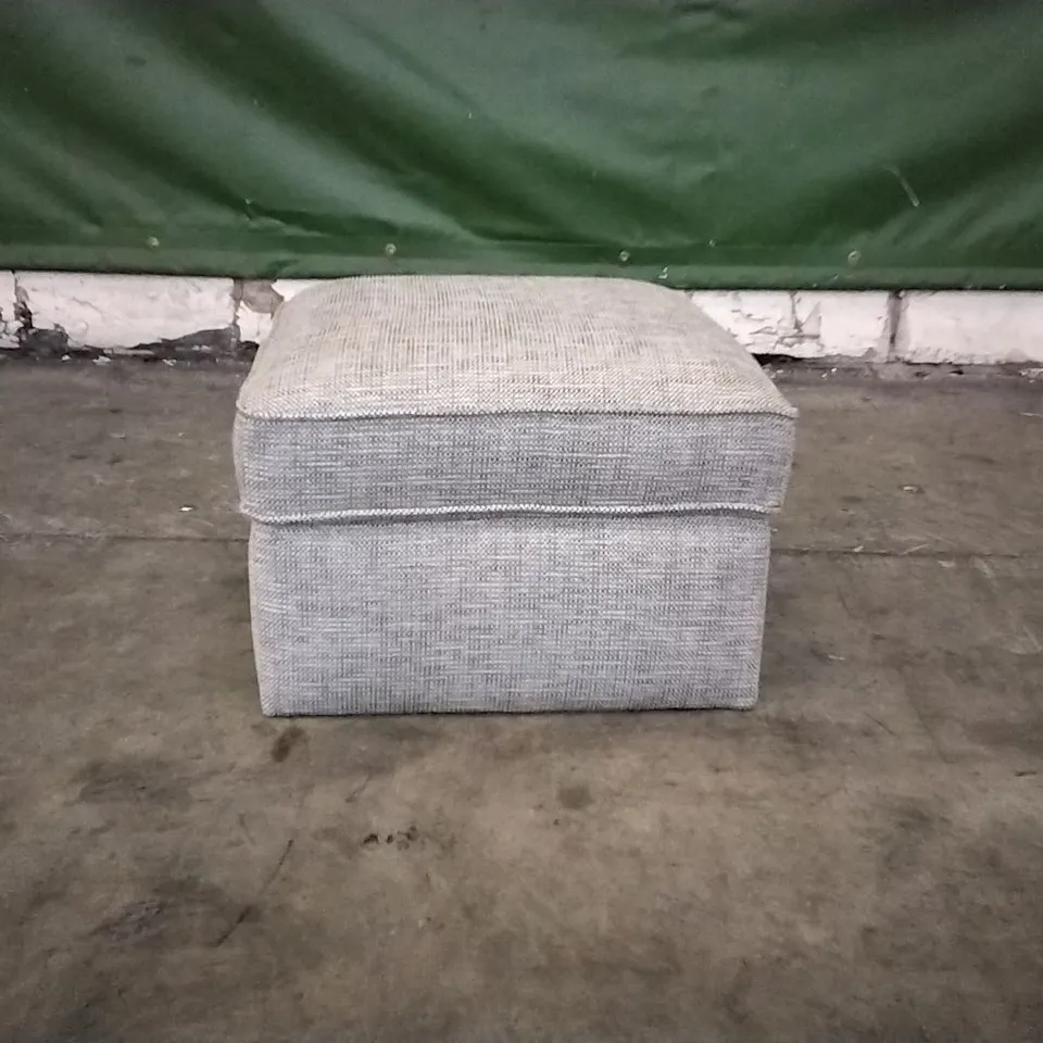 QUALITY BRITISH DESIGNER LIGHT GREY WAFFLE FABRIC FOOTSTOOL